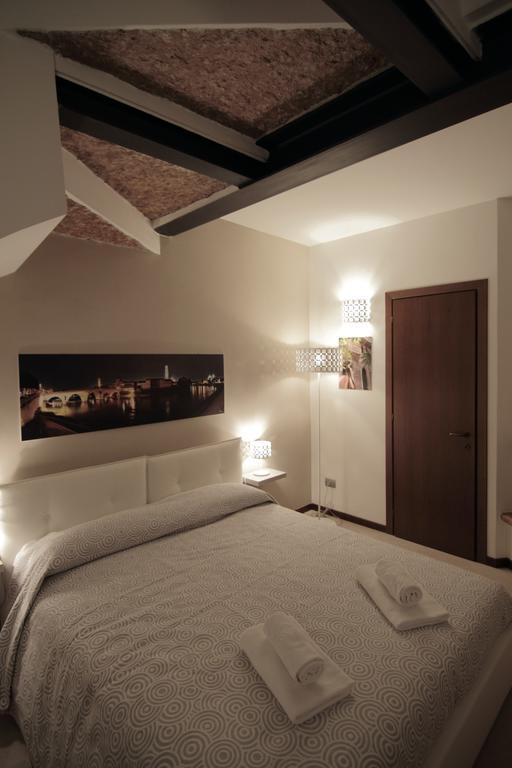 Residenza S. Giovanni In Foro Verona Phòng bức ảnh